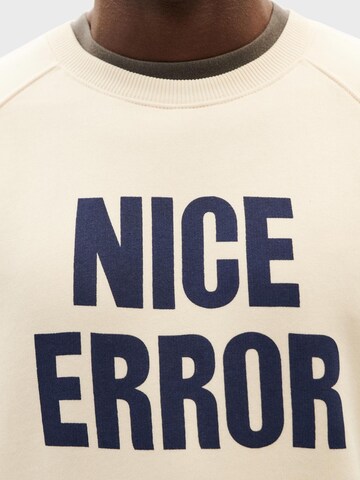 Thinking MU - Sudadera 'Nice Error' en blanco