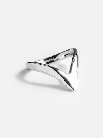 warpedsense Ring 'Fragment' in Silver: front