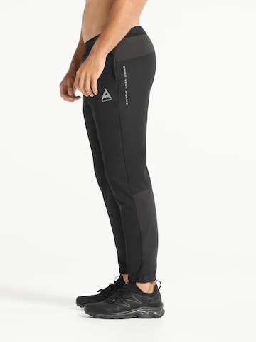 Regular Pantaloni sport de la A-Game pe negru