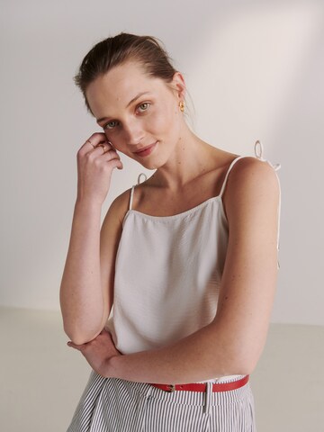 Guido Maria Kretschmer Women Top 'Joana' - fehér