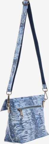 faina Shoulder Bag in Blue