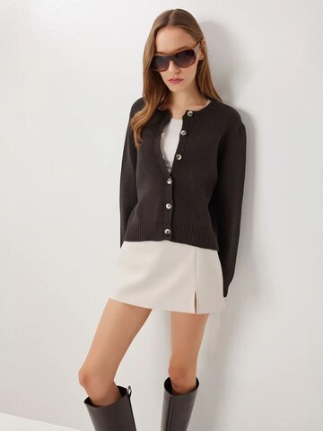 Giacchetta di Happiness İstanbul in marrone