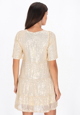 Robe de cocktail faina en or