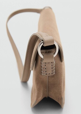 MANGO Schultertasche in Braun