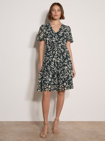 Apricot Dress ' ' in Green