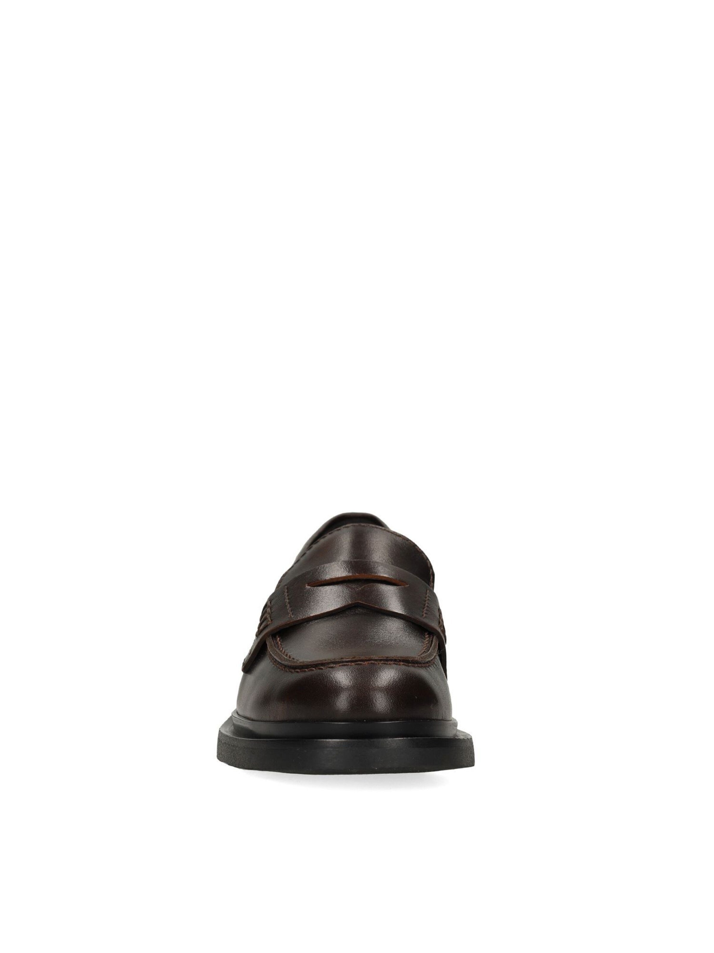 MANFIELD Classic Flats in Brown