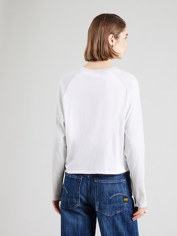 HOLLISTER T-shirt i vit