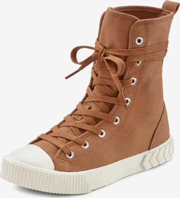 LASCANA Sneakers hoog in Beige: voorkant