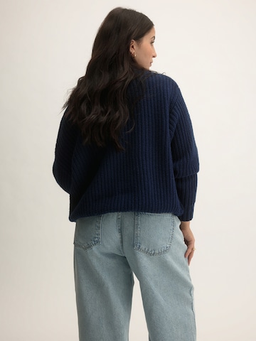 Pullover di KAVAZI in blu