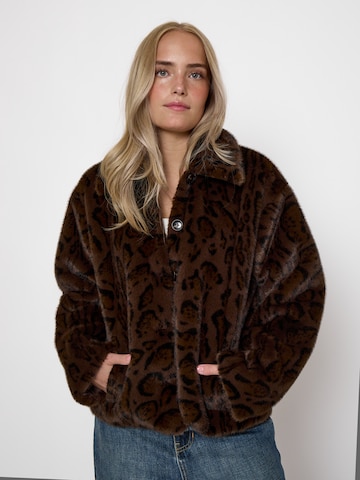 Giacca di mezza stagione 'Pat' di Peppercorn in marrone
