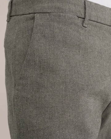 Slimfit Pantaloni chino di WE Fashion in verde