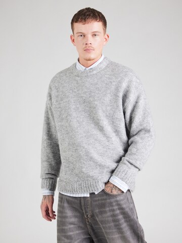 TOPMAN Свитер в Серый: спереди