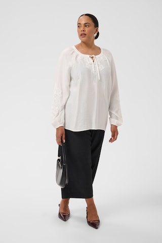 KAFFE CURVE Blouse 'Nioma' in Wit