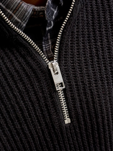 Jack & Jones Junior Πουλόβερ 'JJPANNEL' σε μαύρο