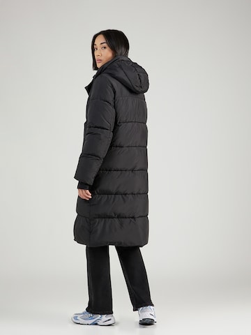 Manteau d’hiver 'Reign' Röhnisch en noir