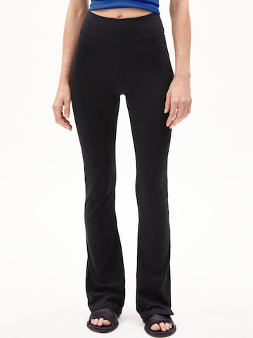 ARMEDANGELS Regular Leggings in Zwart: voorkant