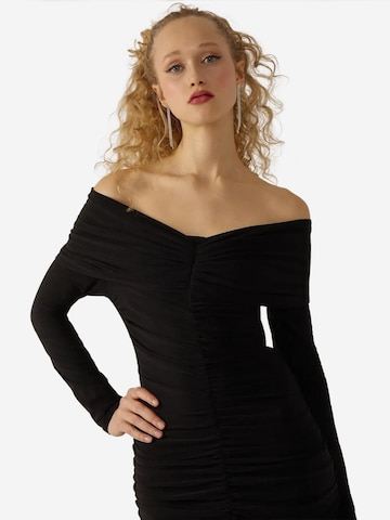 Hiccup Kleid in Schwarz