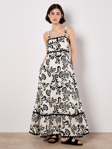 Apricot Dress in Beige: front
