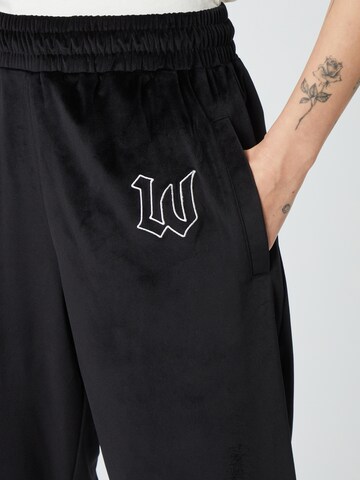 ABOUT YOU x Dardan Дънки Tapered Leg Панталон 'Dominic' в черно