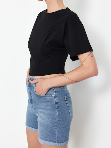 Trendyol - Camiseta en negro