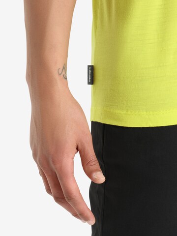ICEBREAKER - Camiseta funcional 'Tech Lite II Remarkable Range' en amarillo
