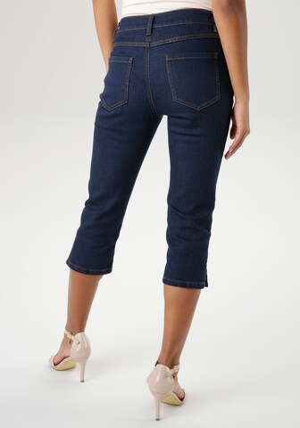 Aniston SELECTED Slimfit Jeans in Blau