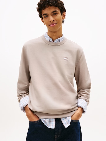 Tommy Jeans - Sudadera en gris: frente