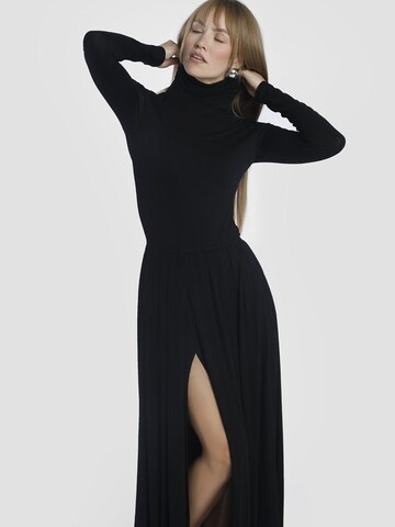 Madnezz House Kleid in Schwarz