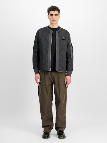 ALPHA INDUSTRIES Jacke 'Q-1' in Schwarz: Vorderseite