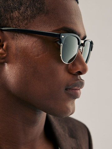 Lunettes de soleil 'Clubmaster' Next en noir