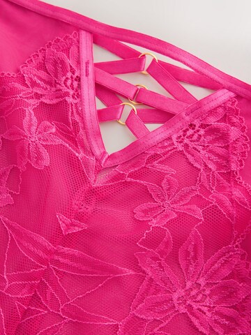 Next Slip in Roze