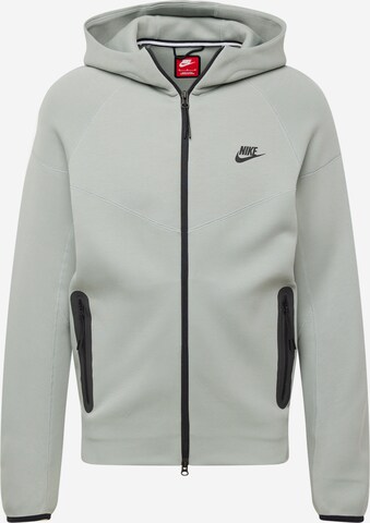 Nike Sportswear - Sudadera con cremallera 'TCH FLC' en verde: frente