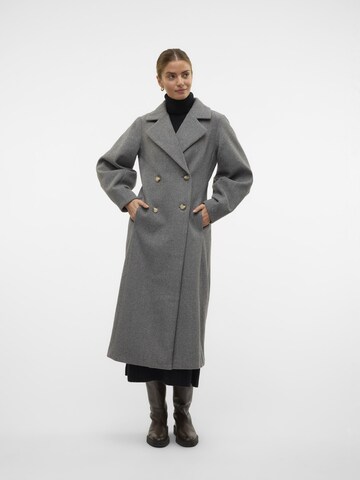 Manteau mi-saison 'VMFortune' VERO MODA en gris : devant
