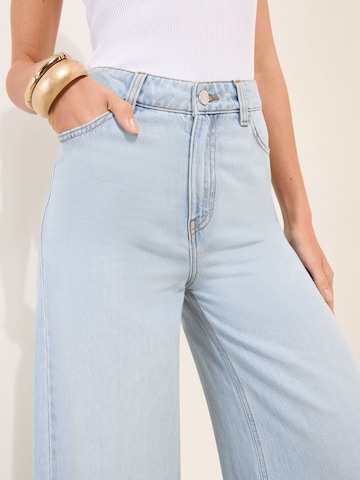 Friends Like These Wide leg Jeans in Blauw