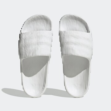 Mule 'Adilette 22' ADIDAS ORIGINALS en blanc