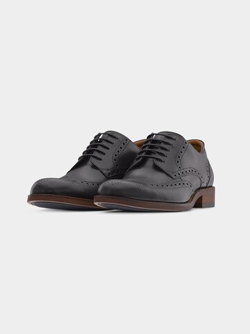 Chaussure à lacets 'CraftRemi' CLARKS en noir