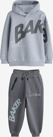 Baker by Ted Baker Joggingová souprava – šedá: přední strana