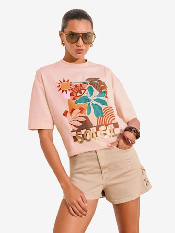 Lipsy Oversized shirt in Roze: voorkant