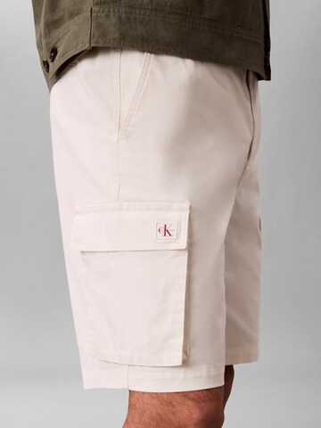 Regular Pantalon cargo Calvin Klein Jeans en beige