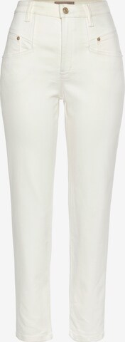 MAC Tapered Jeans 'Rich Carrot' in White: front