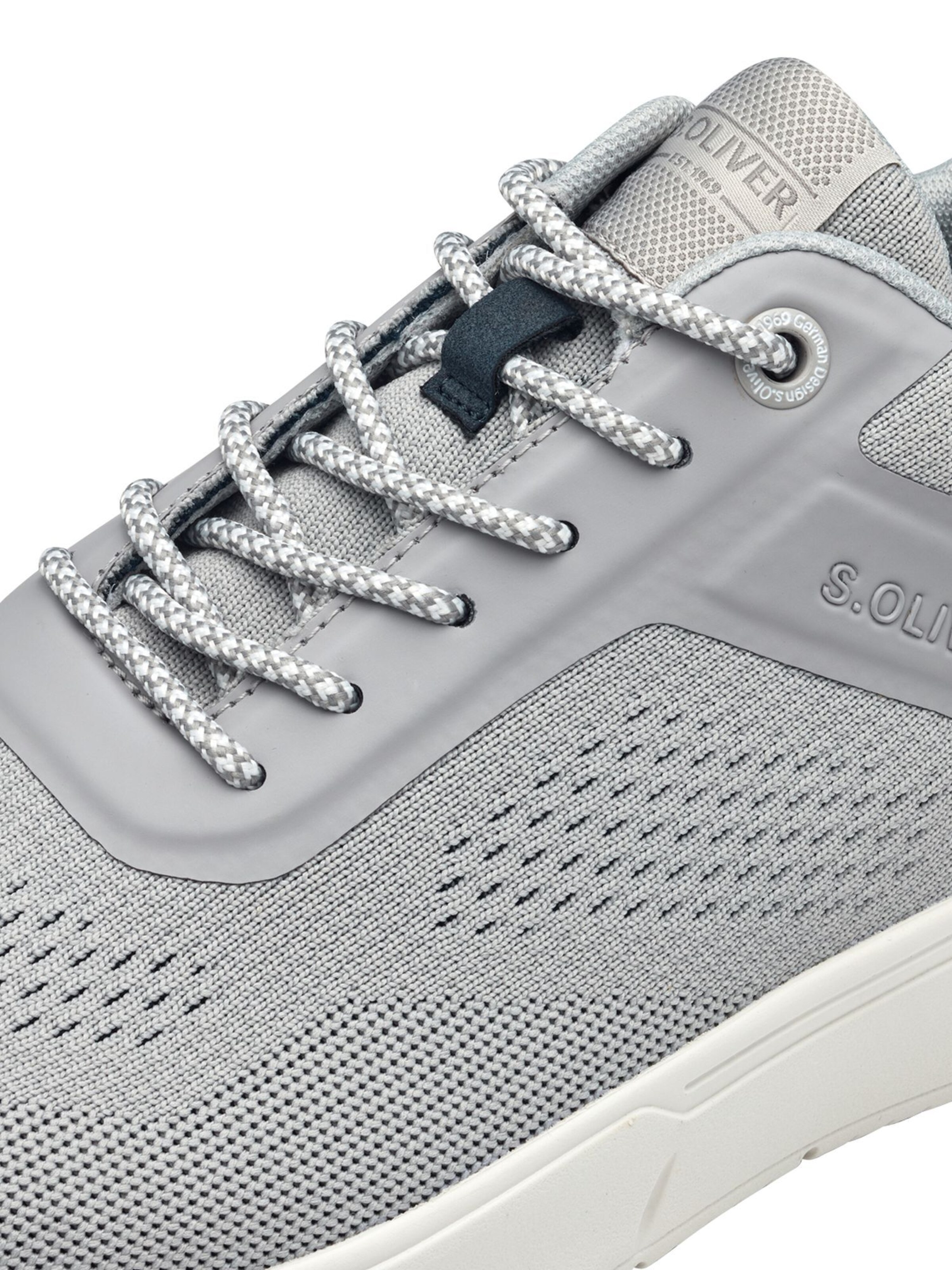 s.Oliver Sneakers in Grey