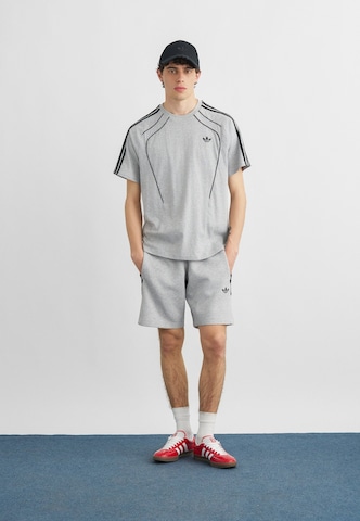 ADIDAS ORIGINALS Loose fit Trousers 'Spacer Teamgeist 26' in Grey