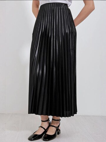 Bigdart - Saia em preto