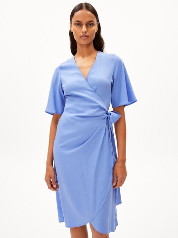 ARMEDANGELS Kleid 'Nataale' in Blau: predná strana