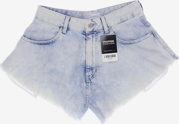 Bershka Shorts in S in Blue: front