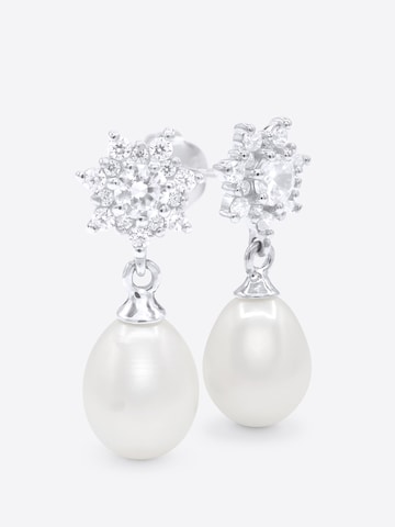 Orecchini 'Saint Aygulf' di Ateliers Saint Germain in bianco