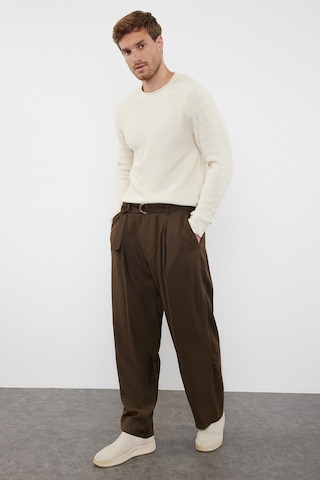 Trendyol Sweater in Beige