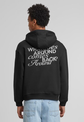 MT Upscale Sweatshirt 'In Return' in Black: front