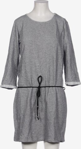 recolution Dress in M in Grey: front