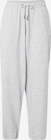 GUESS JEANS Штаны в Серый: спереди